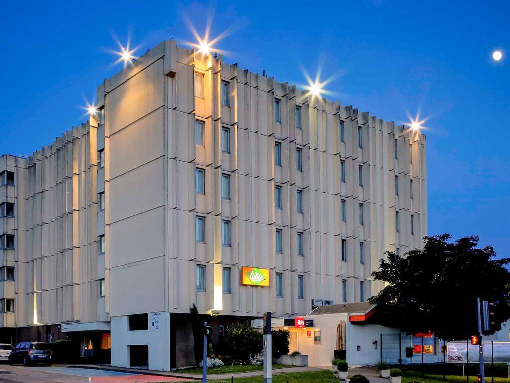 Ibis Lyon Est Hotel Bron