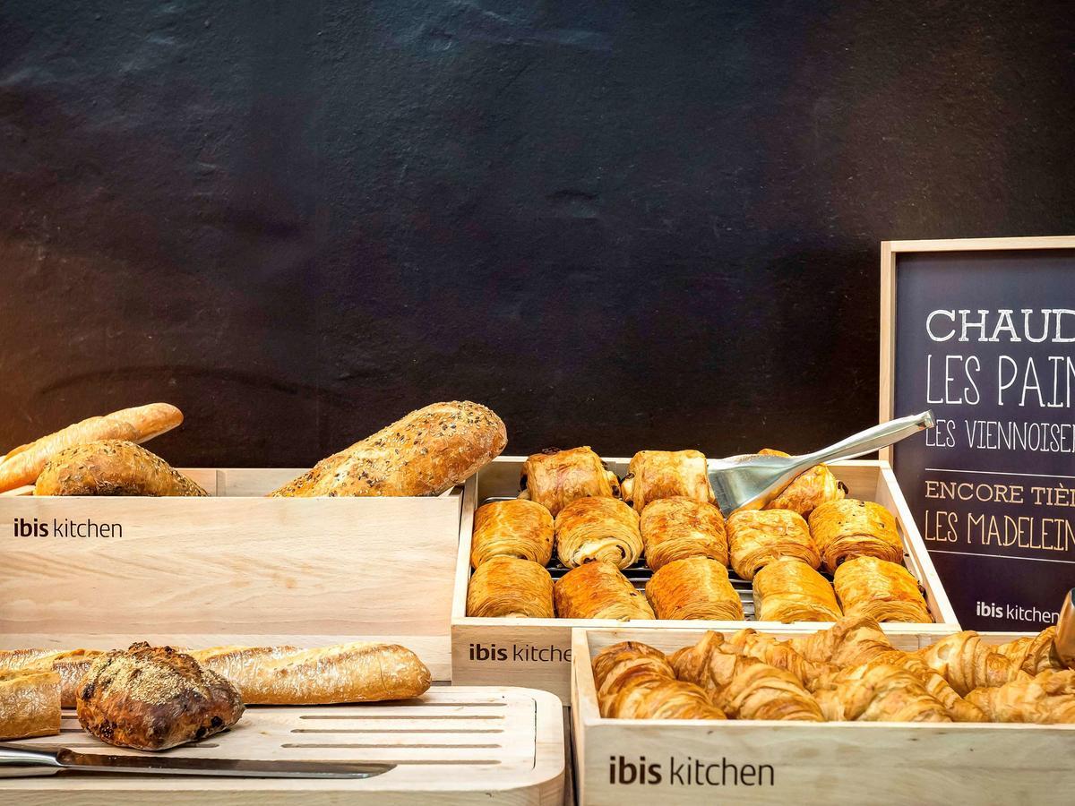 Ibis Lyon Est Hotel Bron