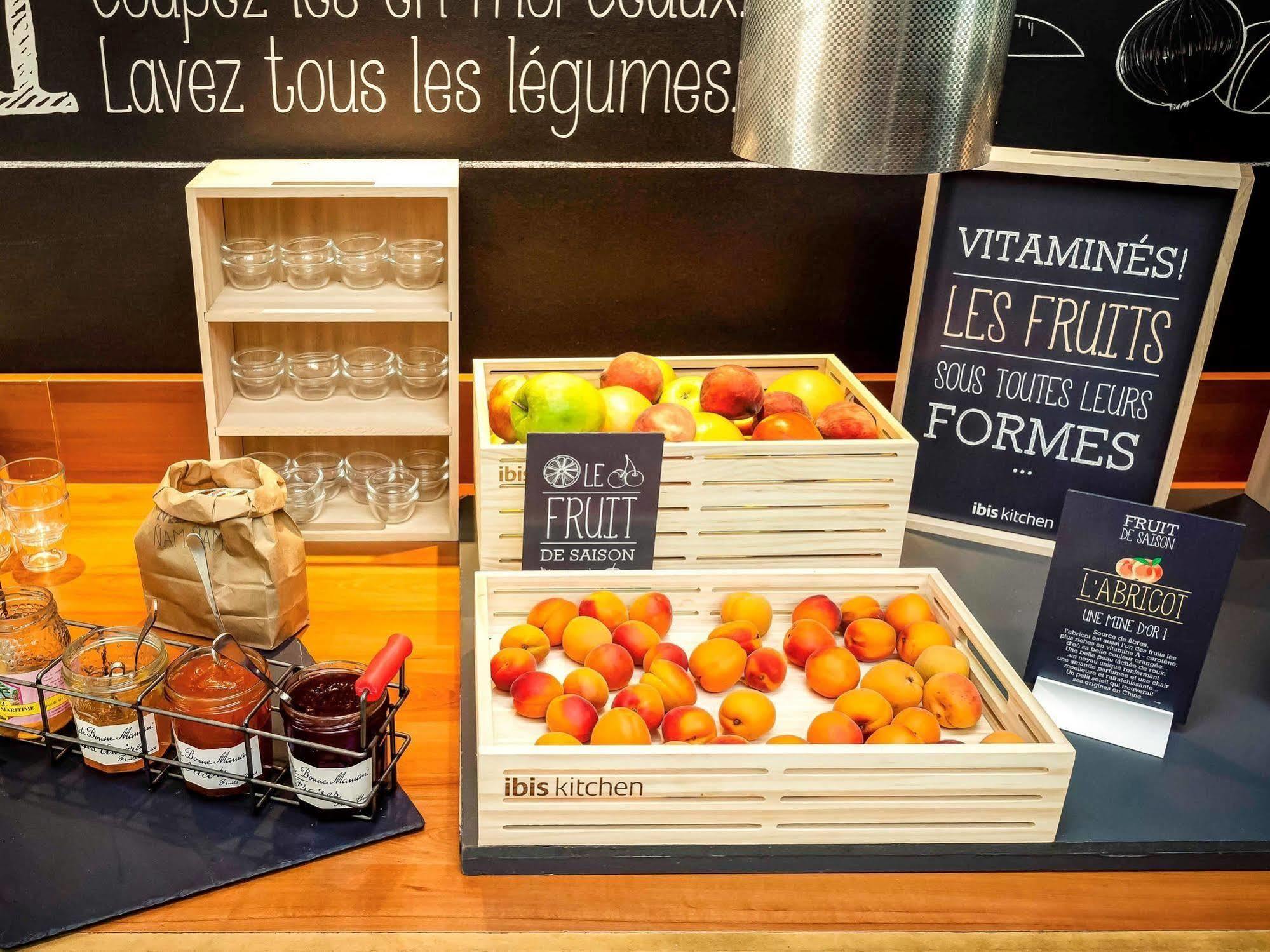 Ibis Lyon Est Hotel 3*