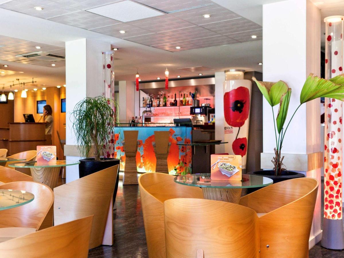 Ibis Lyon Est Bron