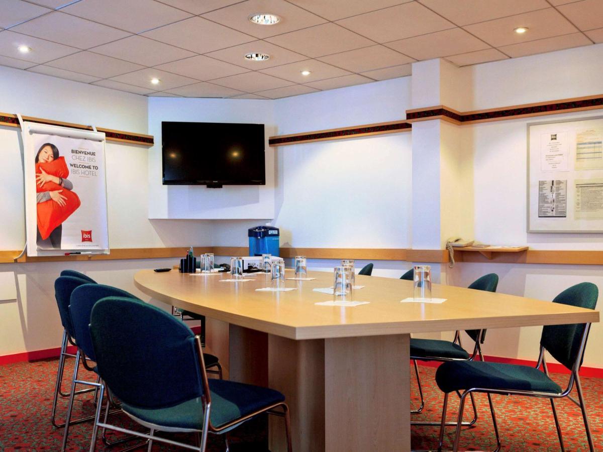 Ibis Lyon Est 3*
