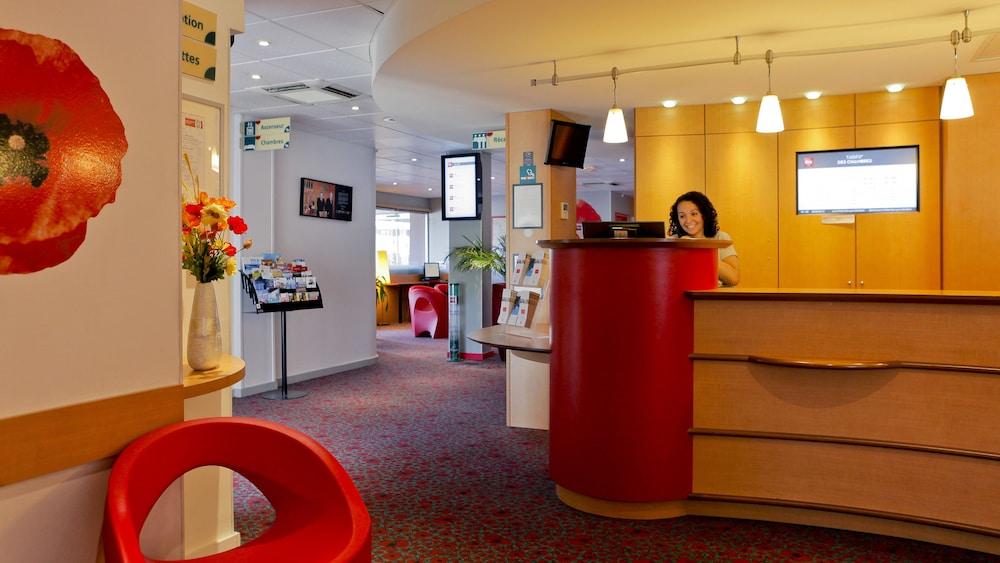 Ibis Lyon Est Hotel Bron