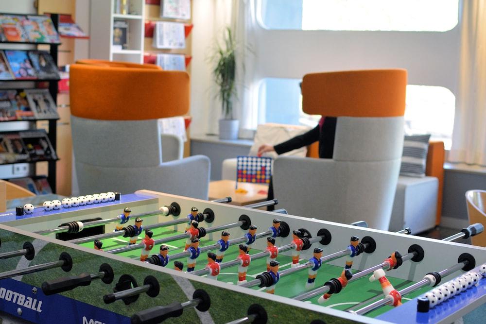 Hotel Ibis Lyon Est Bron