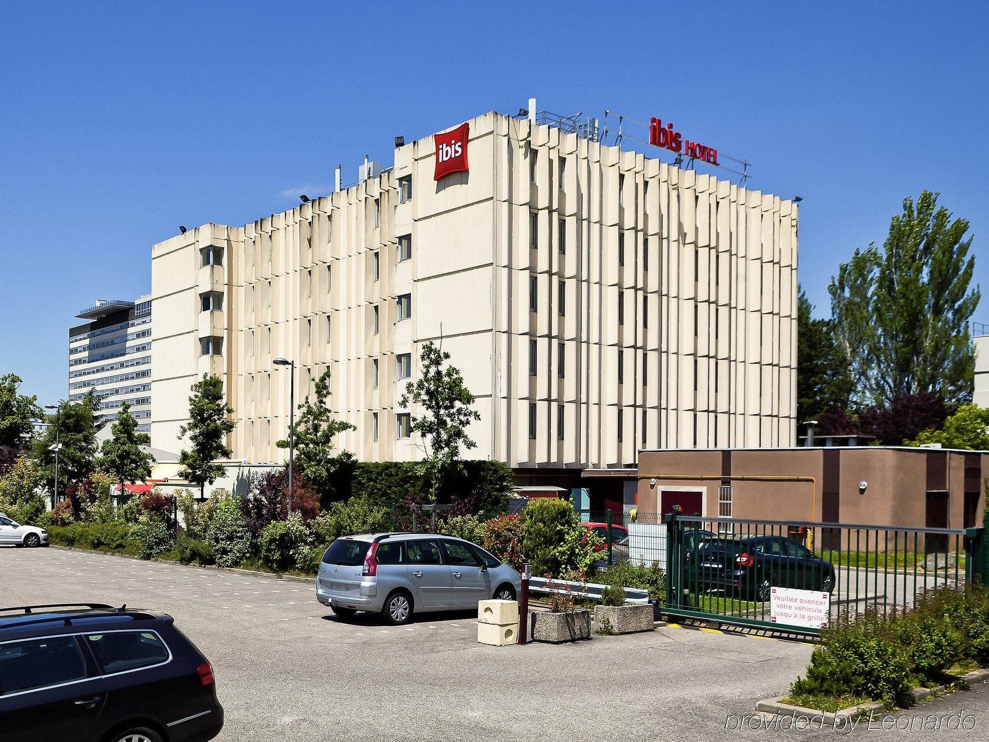 Hotel Ibis Lyon Est Bron