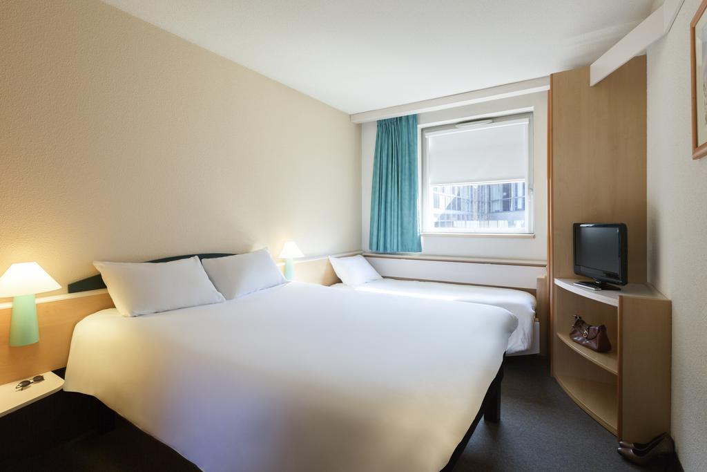 Hotel Ibis Lyon Est 3*