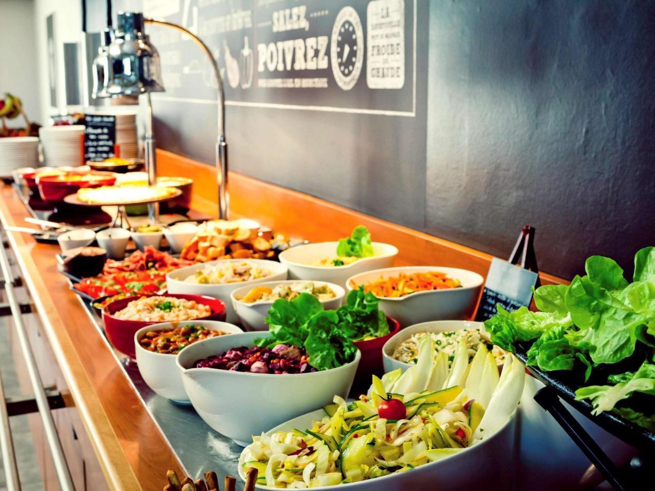 Ibis Lyon Est 3* Bron
