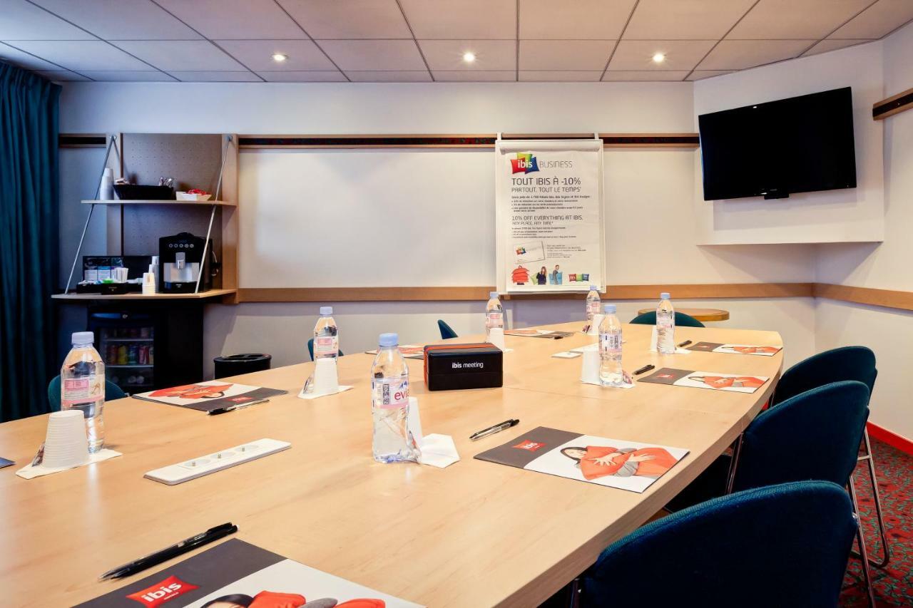 Ibis Lyon Est Hotel Bron