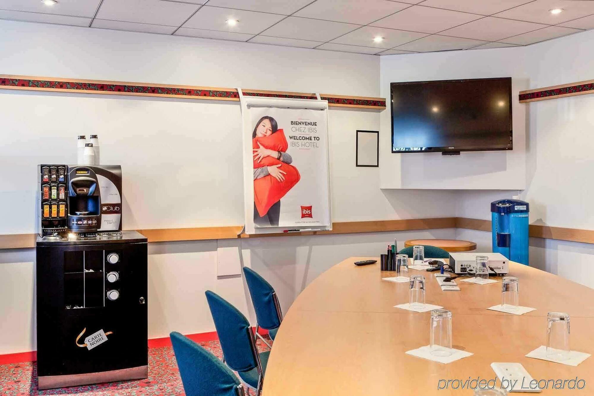 Hotel Ibis Lyon Est Bron